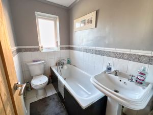 Photo 31- click for photo gallery